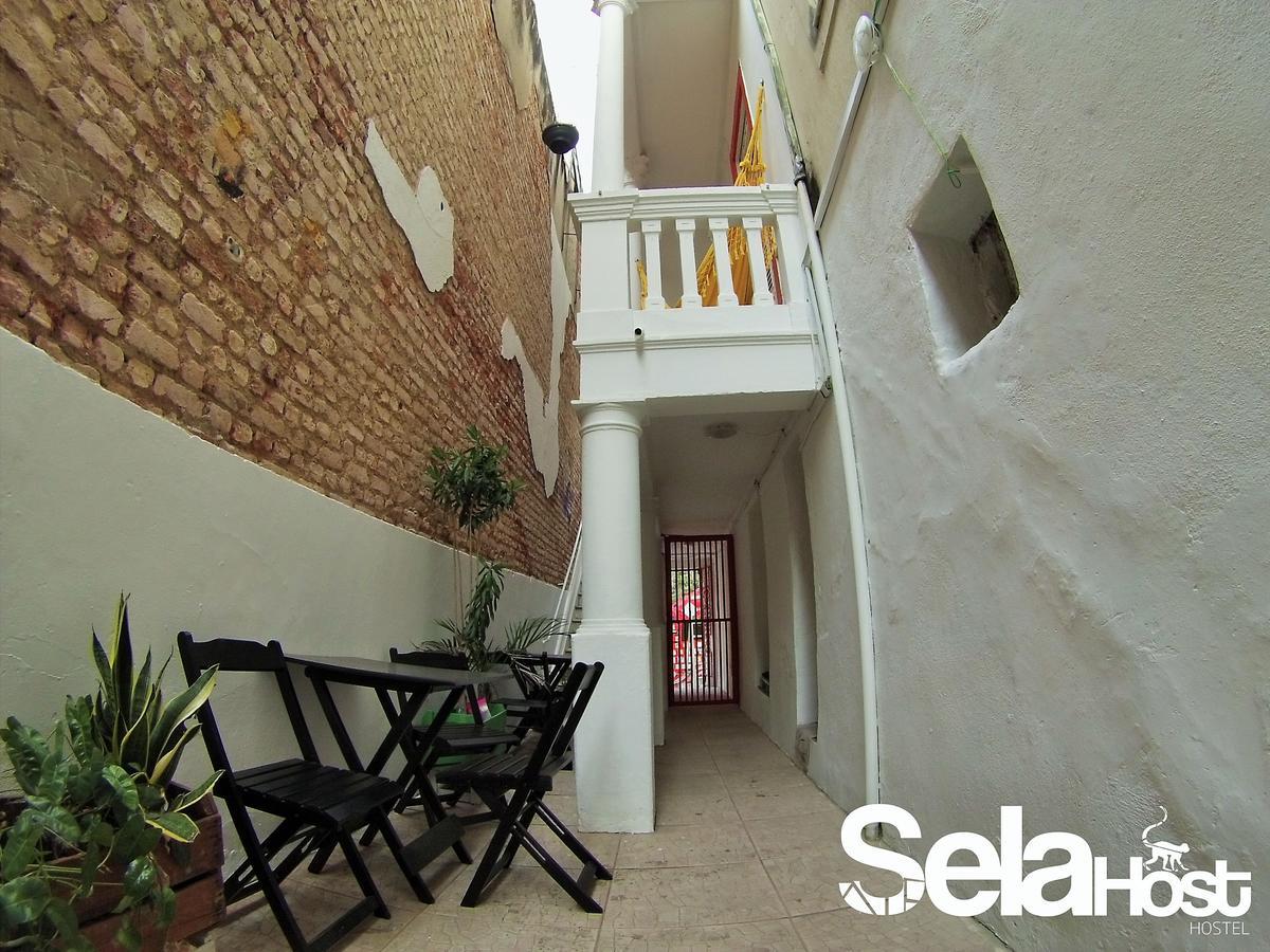 Selahost Hostel *